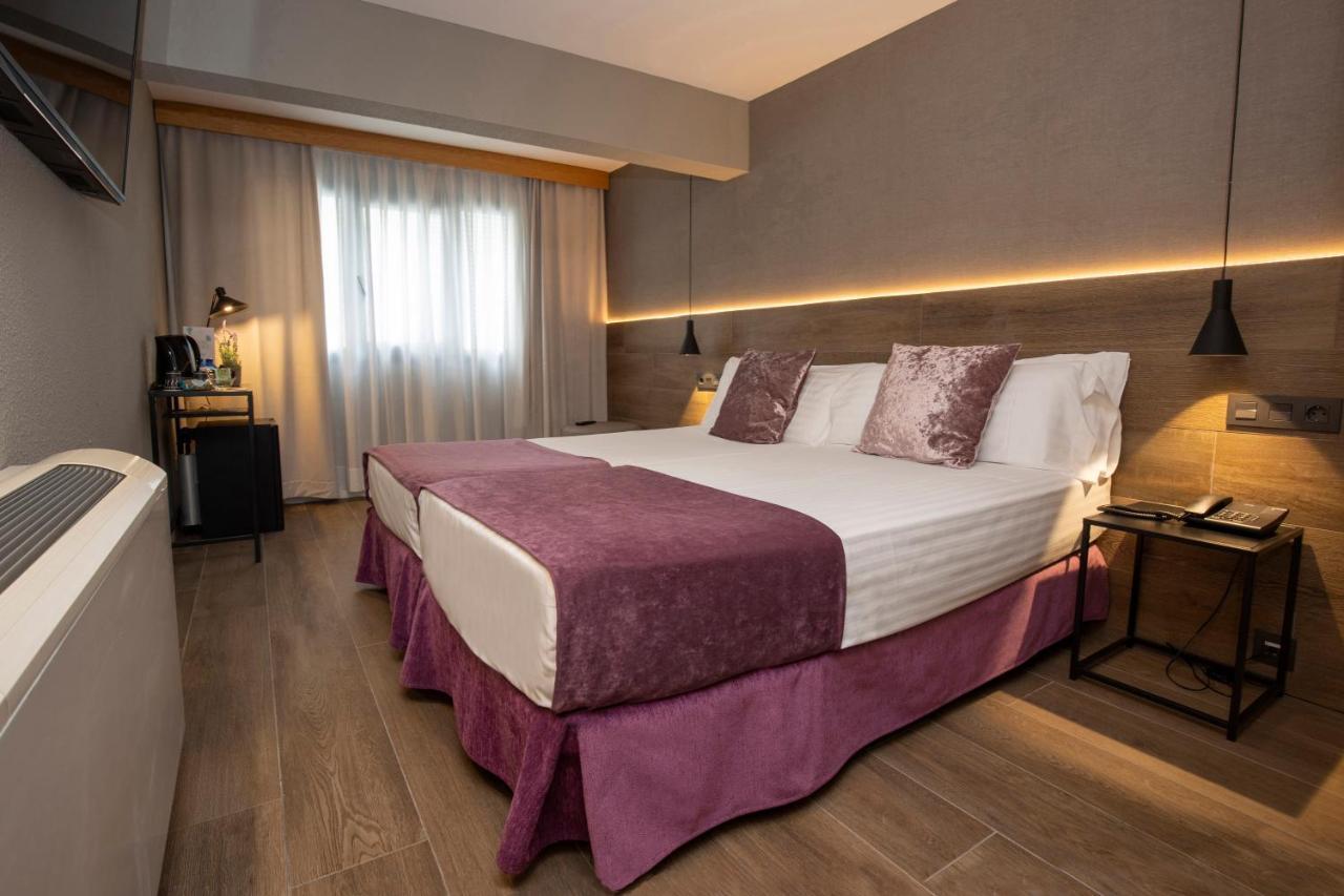 Yomo Eureka Hotel Andorra la Vella Bagian luar foto
