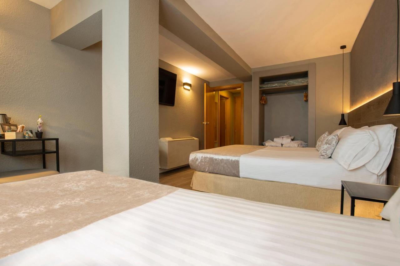 Yomo Eureka Hotel Andorra la Vella Bagian luar foto