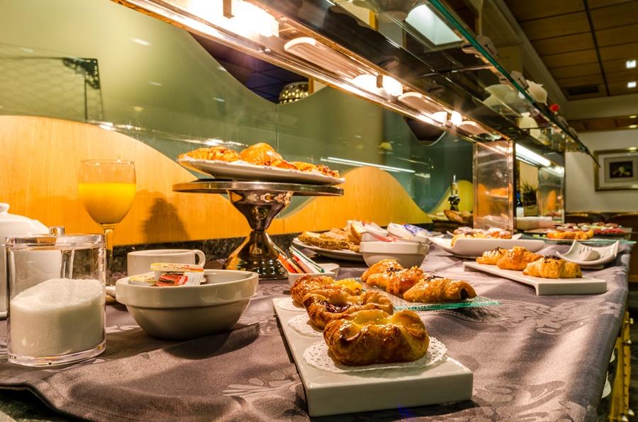 Yomo Eureka Hotel Andorra la Vella Bagian luar foto